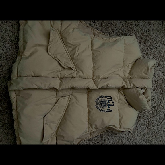 vest - Picture 1 of 3